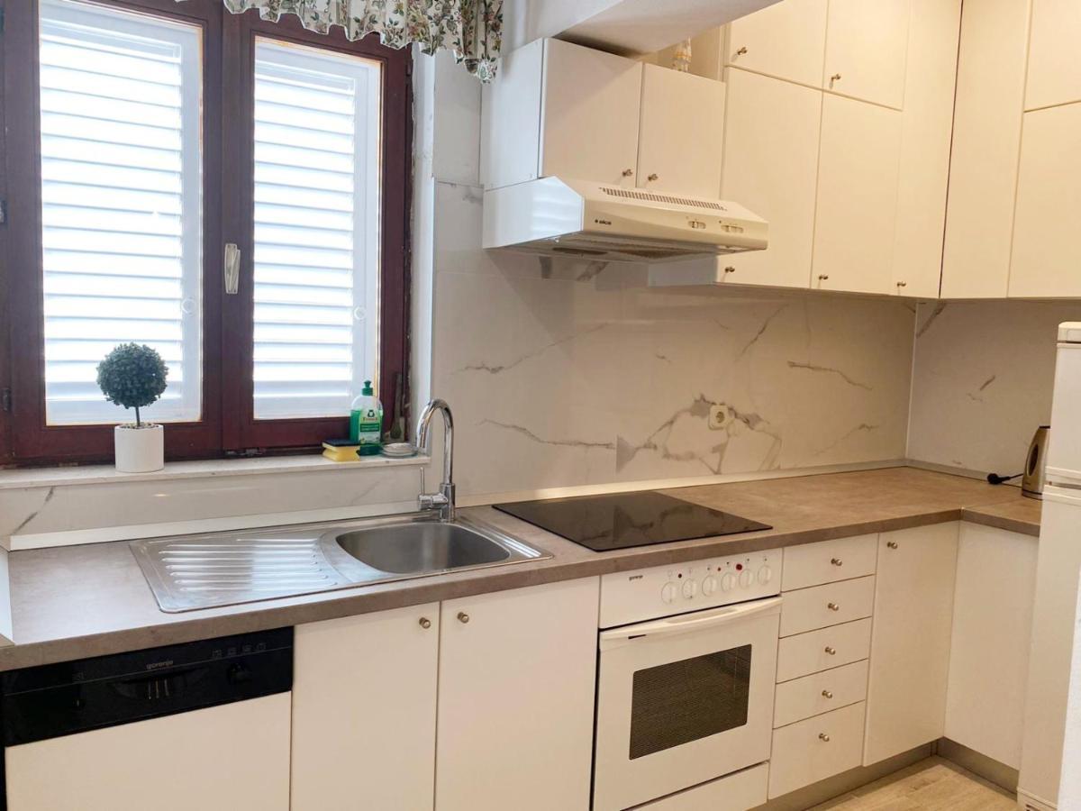 Apartman Beus Макарска Экстерьер фото